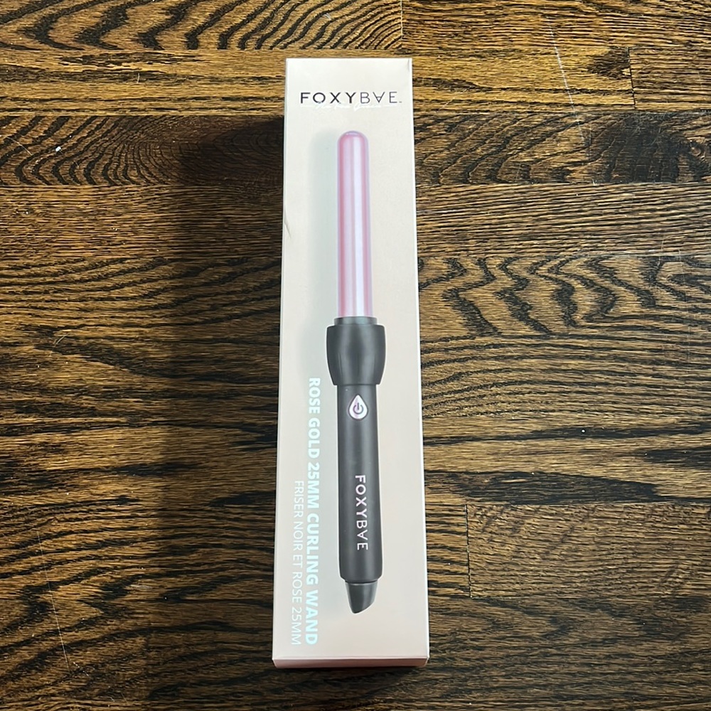 FoxyBae Curling Wand